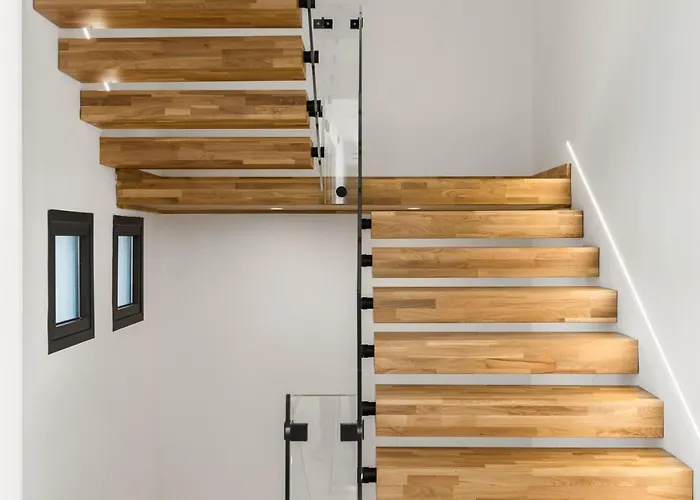 Villa Seafront Nafsika - Private Heated Infinity Pool - Direct Access To The - Play Area Halikounas